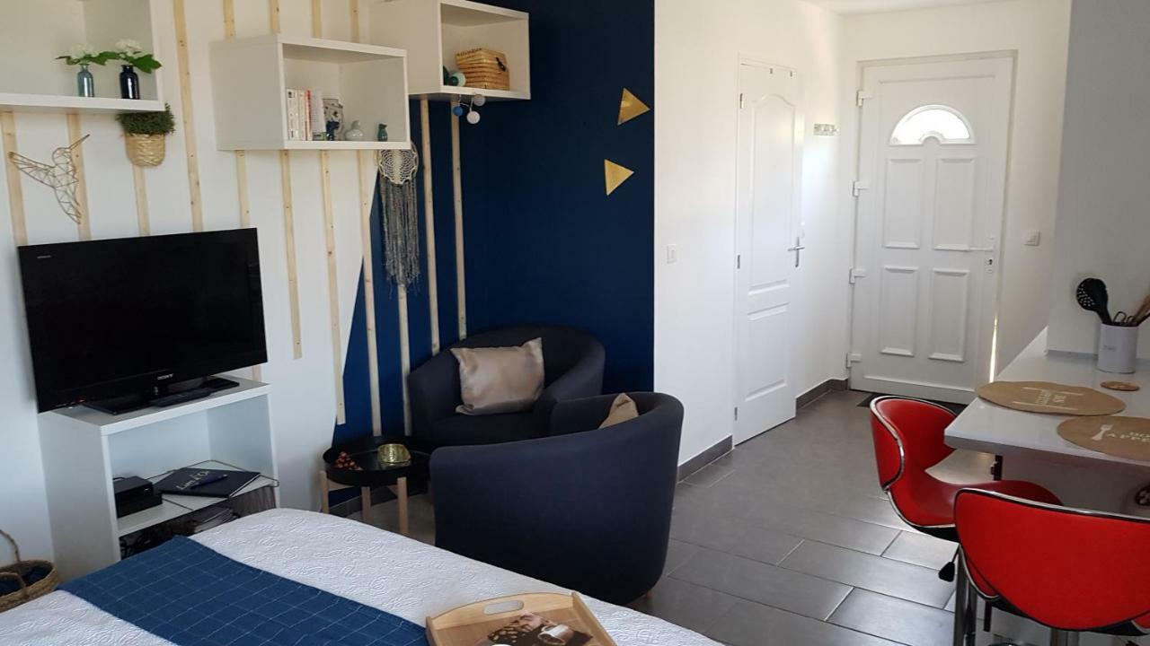 Studio Bleu - Parc Asterix - Mer De Sable - Villepinte - Aeroport Cdg Vemars ภายนอก รูปภาพ